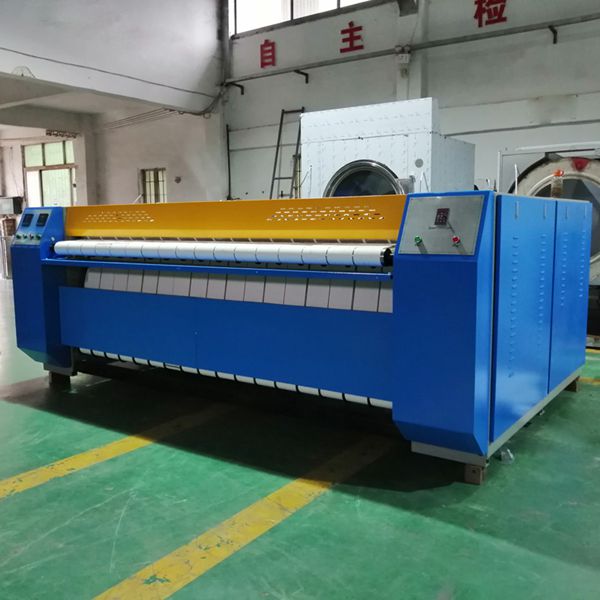 電加熱/蒸汽加熱燙平機(jī)廣泛是應(yīng)用于大型的酒店，賓館，醫(yī)院的大型洗衣房